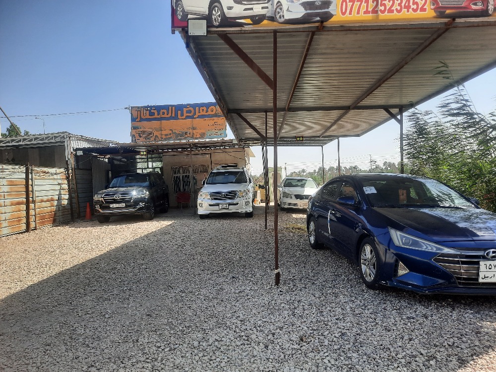 showroom-image
